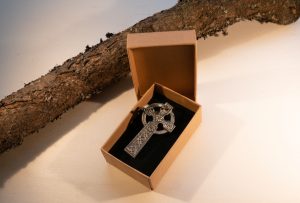 Cast Pewter Celtic Cross