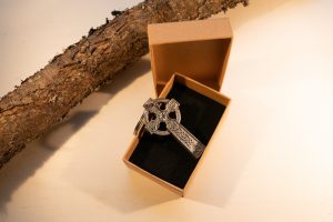 Cast Pewter Celtic Cross