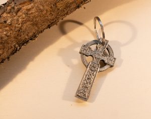 Cast Pewter Celtic Cross