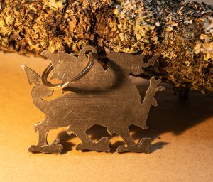 Welsh Dragon Keyring. A sculpted welsh dragon in high quality pewter