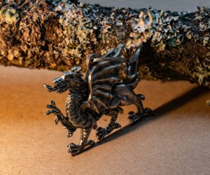 Welsh Dragon Keyring. A sculpted welsh dragon in high quality pewter
